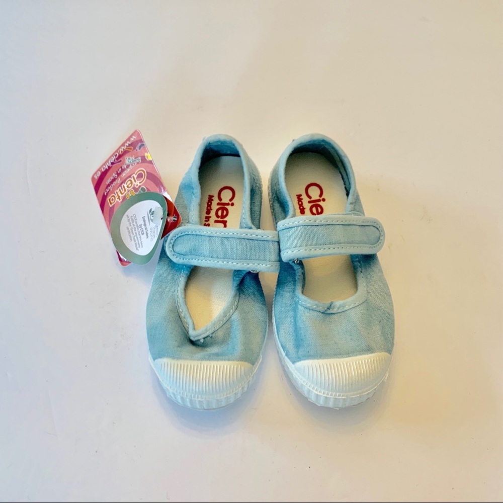 Cienta shoes
